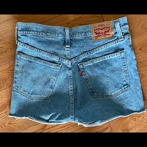 Levi’s 501 Women’s Shorts